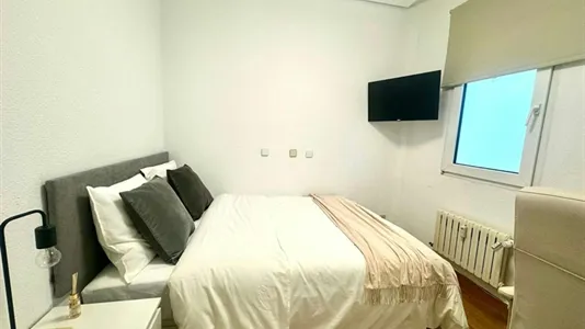 Rooms in Madrid Chamberí - photo 10