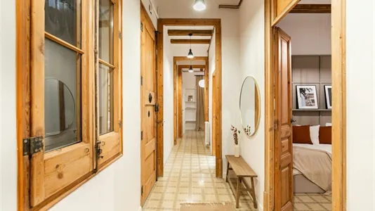 Apartments in Barcelona Ciutat Vella - photo 9
