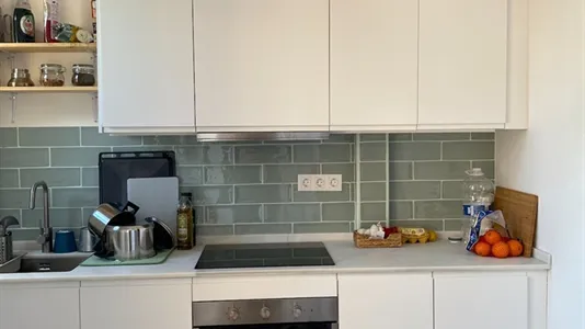 Rooms in Barcelona Ciutat Vella - photo 9