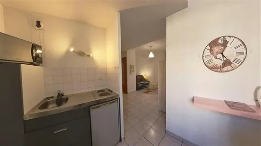 Apartments in Saint-Étienne - photo 7