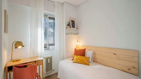 Rooms in Madrid Moncloa-Aravaca - photo 4