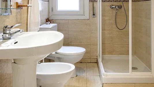 Rooms in Alcalá de Henares - photo 9