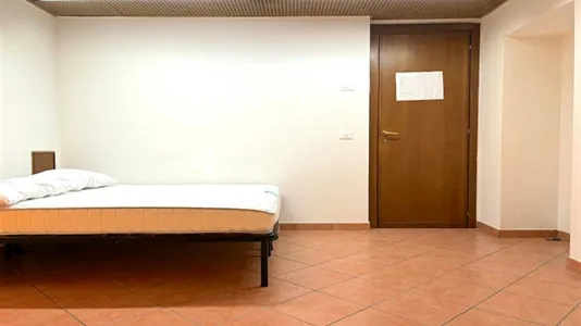 Rooms in Roma Municipio XI – Arvalia/Portuense - photo 7