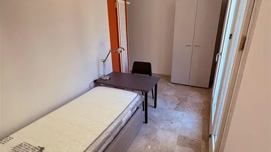 Rooms in Bologna - photo 4