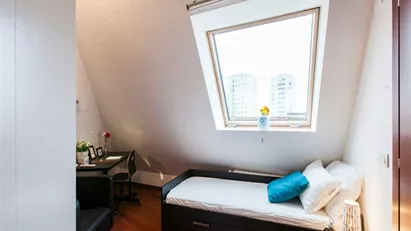 Room for rent in Milano Zona 5 - Vigentino, Chiaravalle, Gratosoglio, Milan