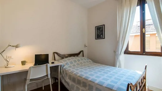 Rooms in Padua - photo 2