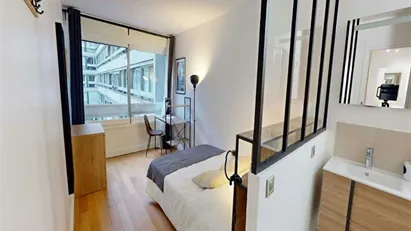 Room for rent in Paris 15ème arrondissement, Paris