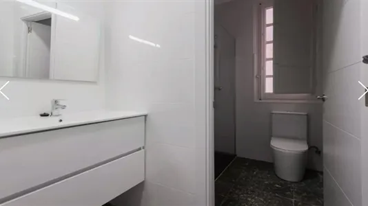 Rooms in Valencia L'Eixample - photo 8