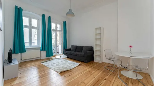 Apartments in Berlin Neukölln - photo 1