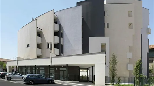 Apartments in Lissone - photo 1