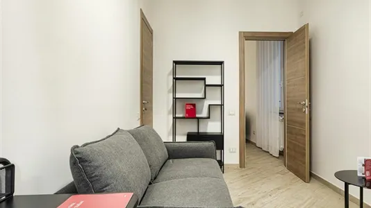 Apartments in Genoa - photo 8