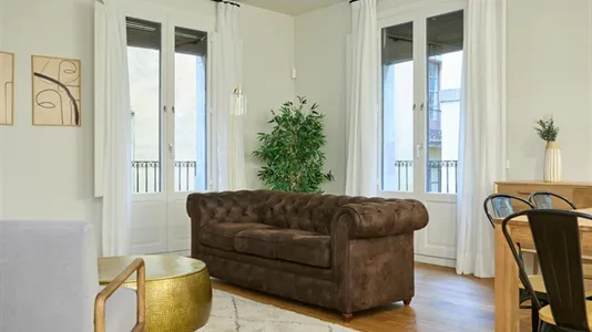 Apartments in Barcelona Ciutat Vella - photo 4