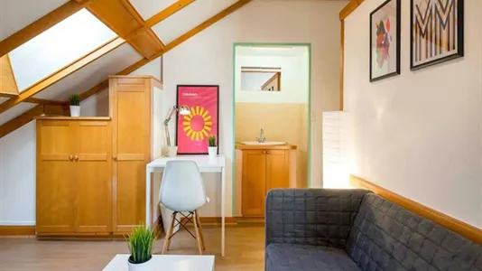 Rooms in Lyon - photo 3