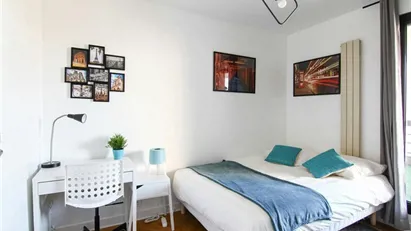 Room for rent in Nanterre, Île-de-France