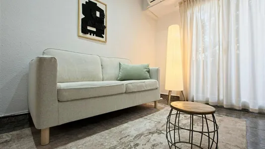 Rooms in Castellar Oliveral - photo 4