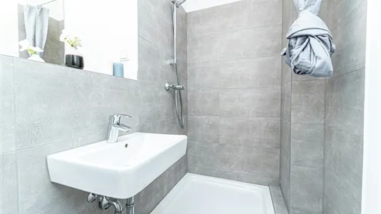 Rooms in Berlin Mitte - photo 10