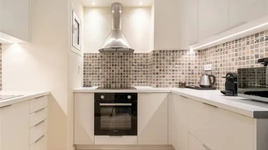 Rooms in Athens Agios Nikolaos - photo 8