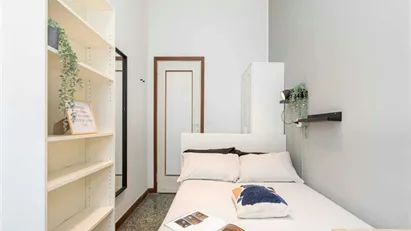 Room for rent in Milano Zona 1 - Centro storico, Milan