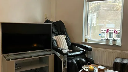 Houses in Groningen - photo 2