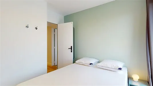 Apartments in Argenteuil - photo 3