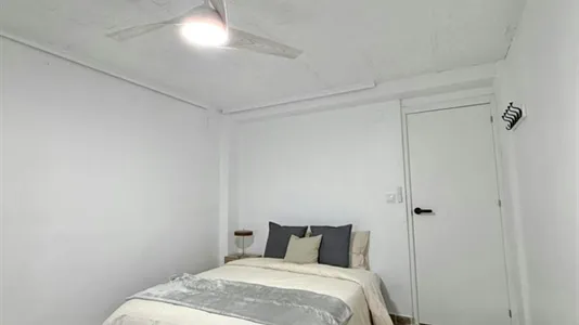 Rooms in Mislata - photo 8