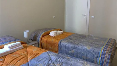 Room for rent in Milano Zona 2 - Stazione Centrale, Gorla, Turro, Greco, Crescenzago, Milan