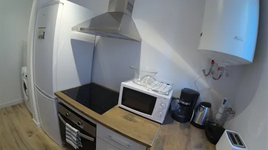 Rooms in Esplugues de Llobregat - photo 10