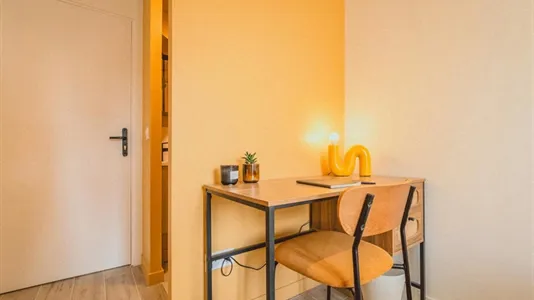 Rooms in Bobigny - photo 3
