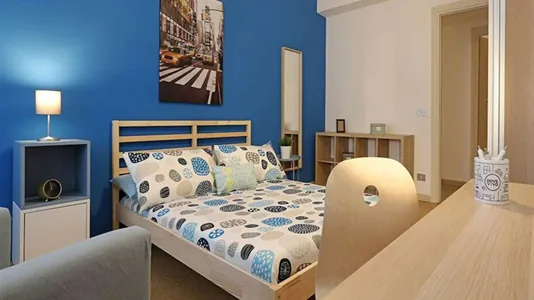 Rooms in Roma Municipio VIII – Appia Antica - photo 4