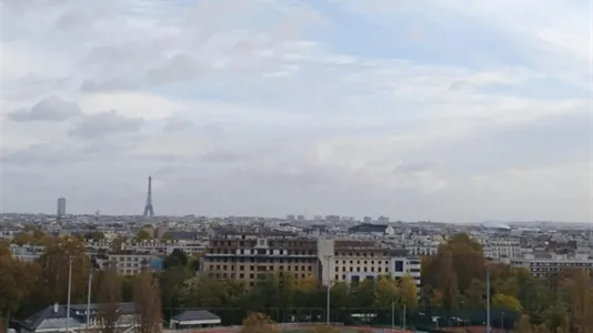 Apartments in Nanterre - photo 2