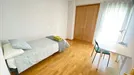 Room for rent, Madrid Moratalaz, Madrid, Avenida de Moratalaz