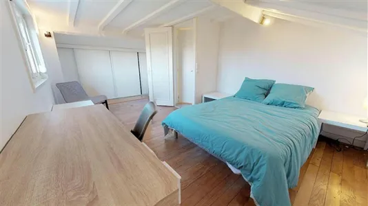 Rooms in Lyon - photo 3