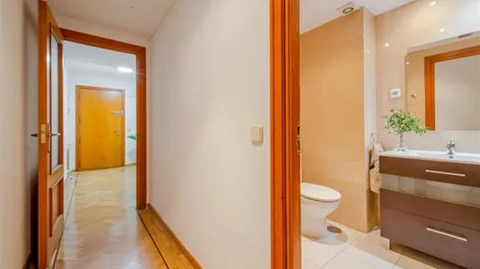 Rooms in Madrid Retiro - photo 10