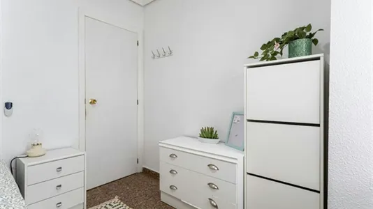 Rooms in Valencia Poblats Marítims - photo 10