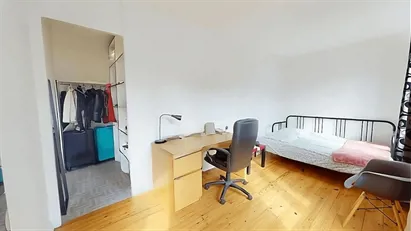 Room for rent in Saint-Étienne, Auvergne-Rhône-Alpes