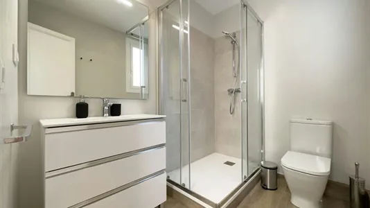 Rooms in Barcelona Gràcia - photo 9