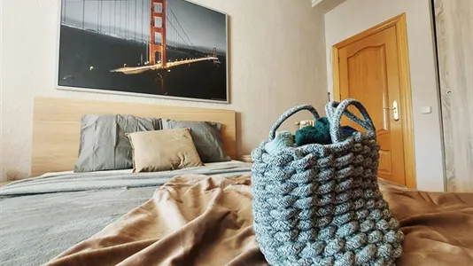 Rooms in Madrid Chamberí - photo 10