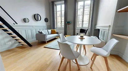 Apartment for rent in Lyon, Auvergne-Rhône-Alpes