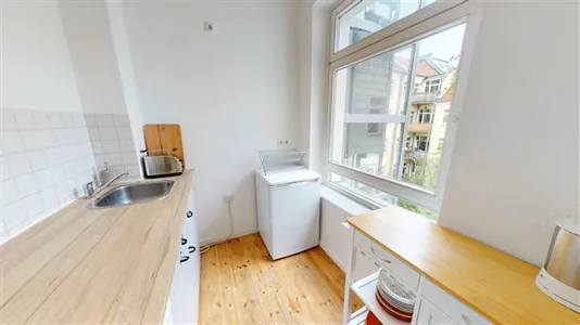 Apartments in Location is not specified - photo 6