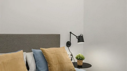 Rooms in Barcelona Sarrià-St. Gervasi - photo 2