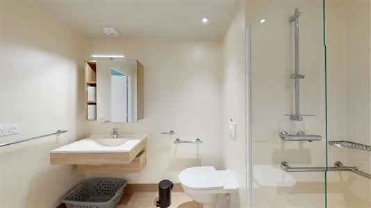 Rooms in Nanterre - photo 9