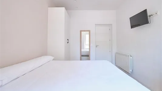 Rooms in Salamanca - photo 3