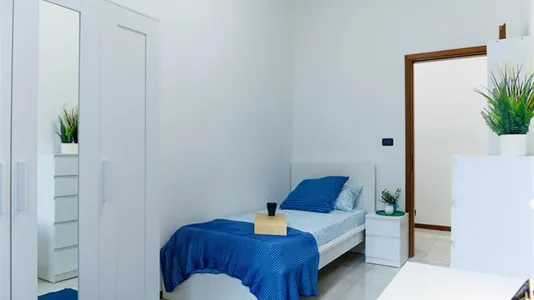 Rooms in Turin - photo 3