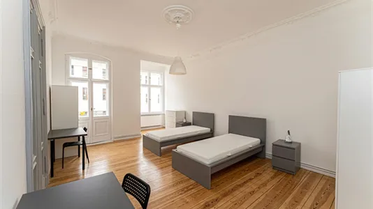 Rooms in Berlin Friedrichshain-Kreuzberg - photo 1