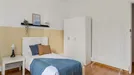 Room for rent, Lisbon (region), &lt;span class=&quot;blurred street&quot; onclick=&quot;ProcessAdRequest(13612339)&quot;&gt;&lt;span class=&quot;hint&quot;&gt;See streetname&lt;/span&gt;[xxxxxxxxxxxxx]&lt;/span&gt;