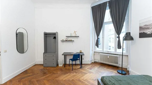 Rooms in Berlin Charlottenburg-Wilmersdorf - photo 3