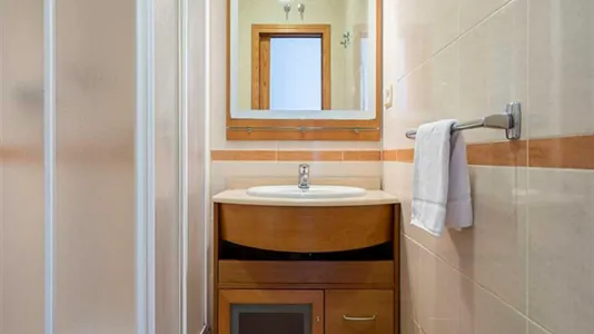 Rooms in Madrid Tetuán - photo 8