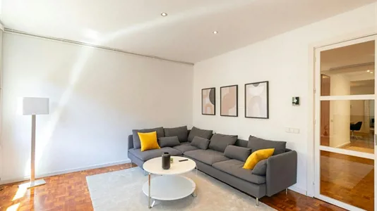 Apartments in Barcelona Ciutat Vella - photo 2