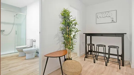 Rooms in Madrid Centro - photo 4