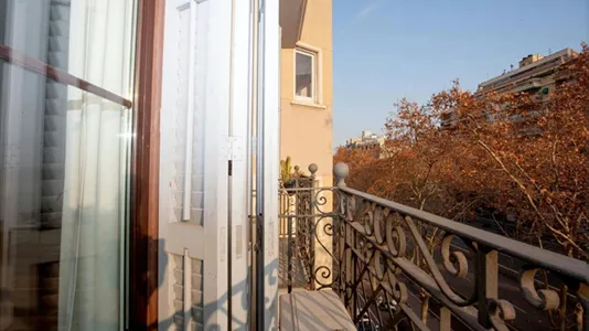 Apartments in Barcelona Eixample - photo 4